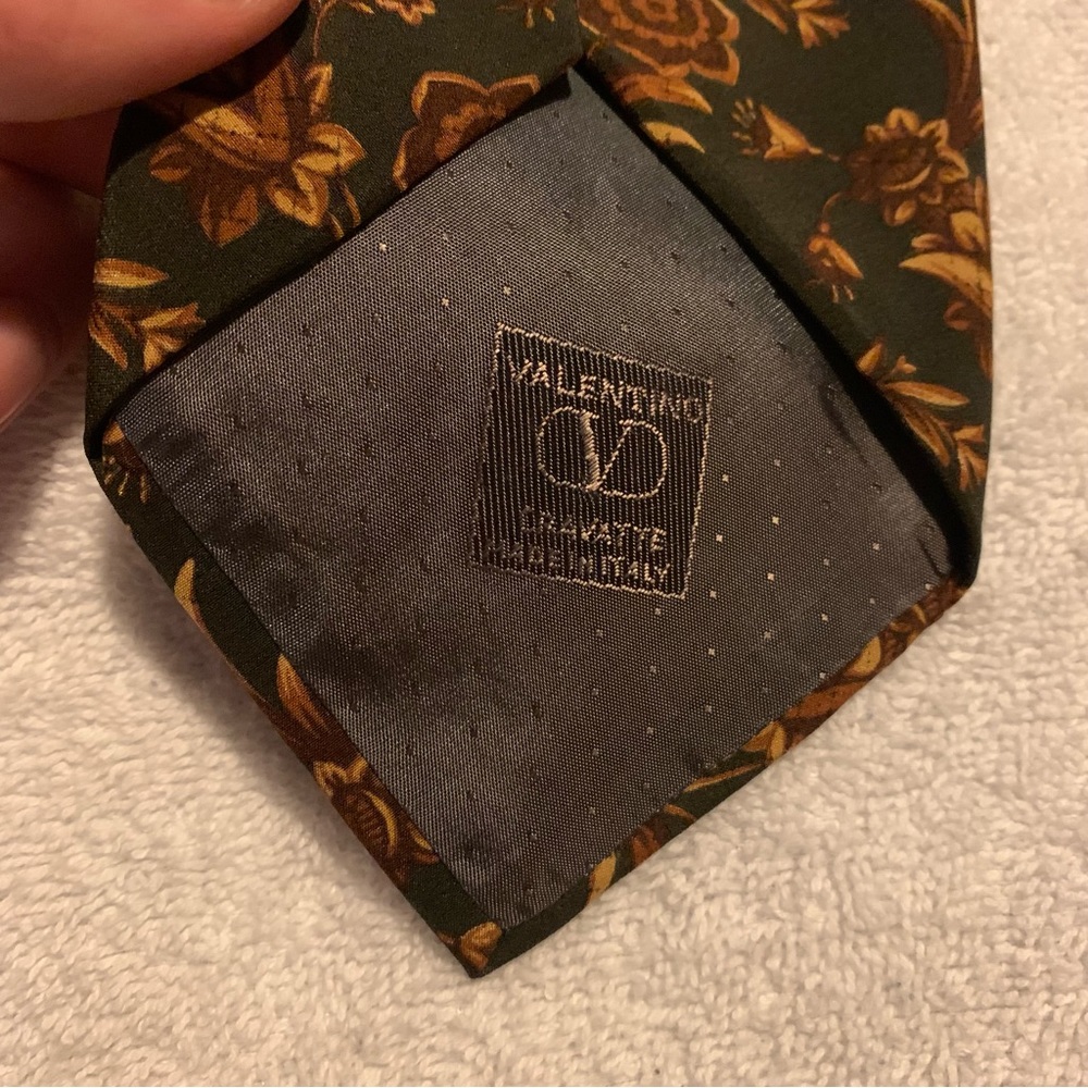 VALENTINO CRAVATTE Floral Silk Neck Tie Made in Italy - Picture 7 of 9